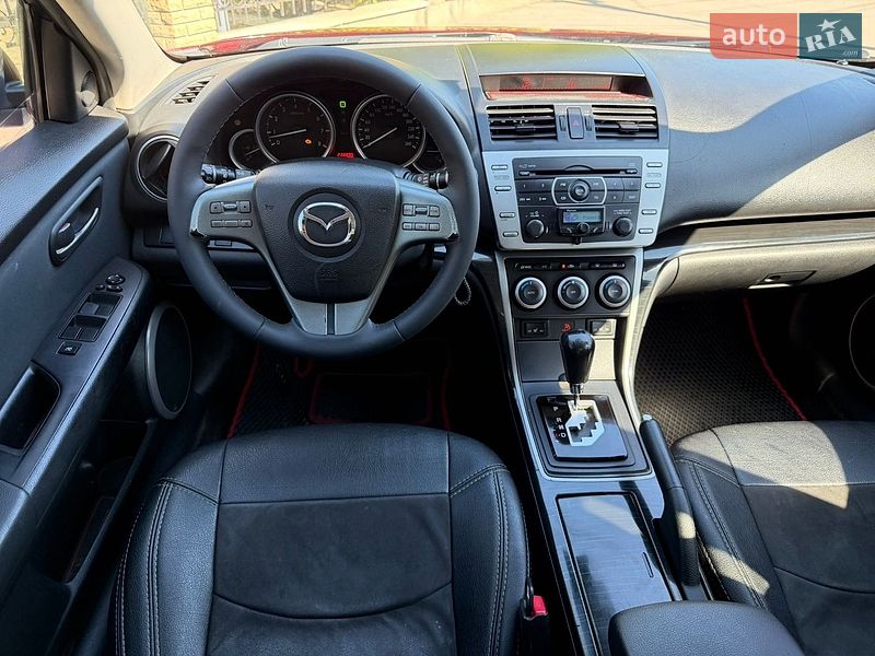 Седан Mazda 6 2008 в Черновцах