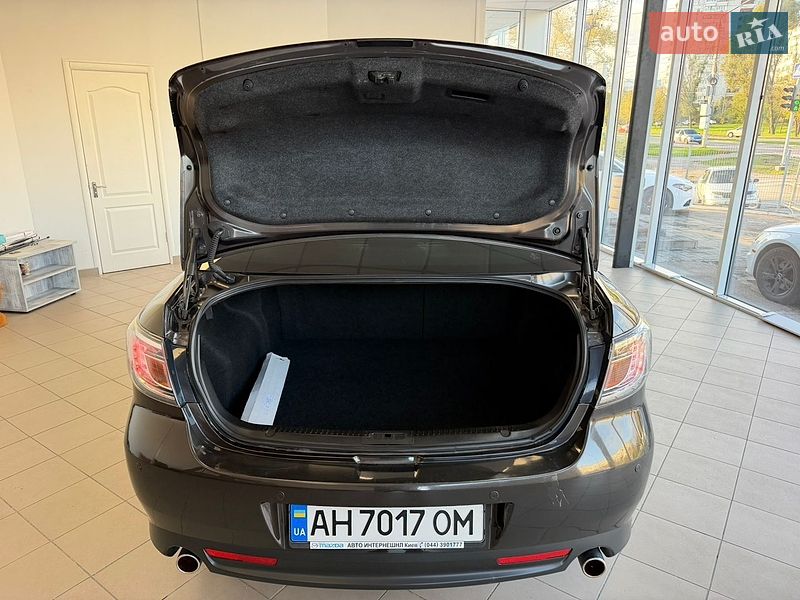 Седан Mazda 6 2012 в Запоріжжі