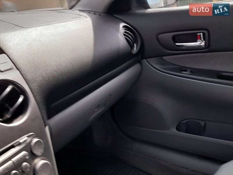 Лифтбек Mazda 6 2003 в Днепре