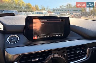Седан Mazda 6 2016 в Киеве