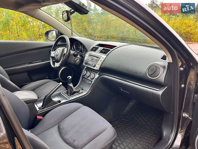 Универсал Mazda 6 2010 в Житомире
