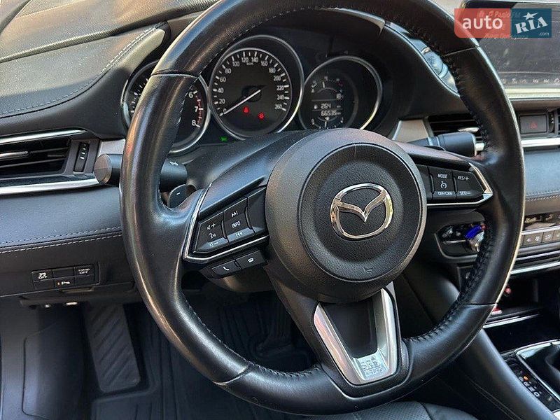 Седан Mazda 6 2018 в Луцке