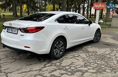 Седан Mazda 6 2014 в Умані