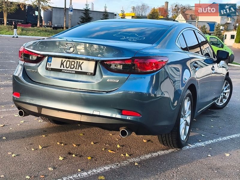 Седан Mazda 6 2016 в Ровно
