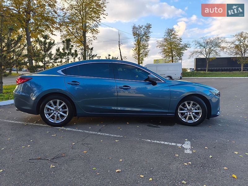 Седан Mazda 6 2016 в Ровно