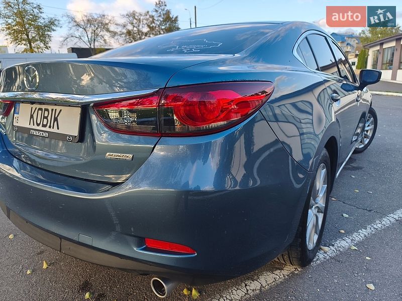 Седан Mazda 6 2016 в Ровно