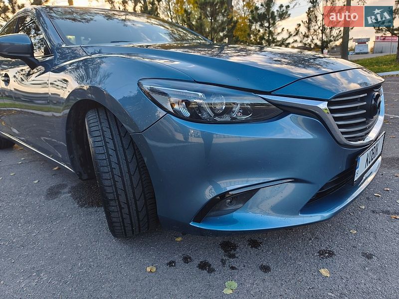 Седан Mazda 6 2016 в Ровно