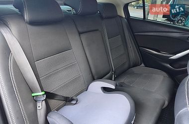 Седан Mazda 6 2016 в Ровно