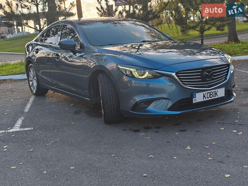 Седан Mazda 6 2016 в Ровно