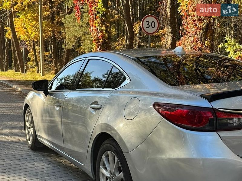 Седан Mazda 6 2015 в Львові
