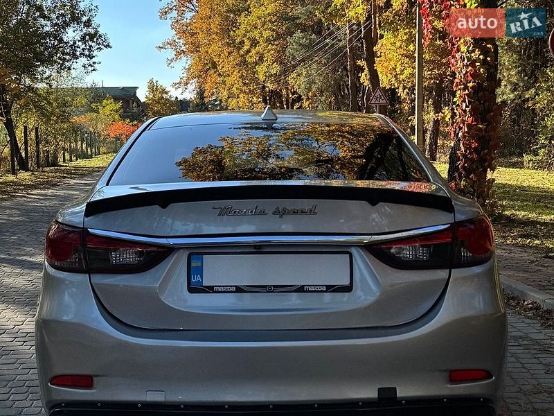 Седан Mazda 6 2015 в Львові