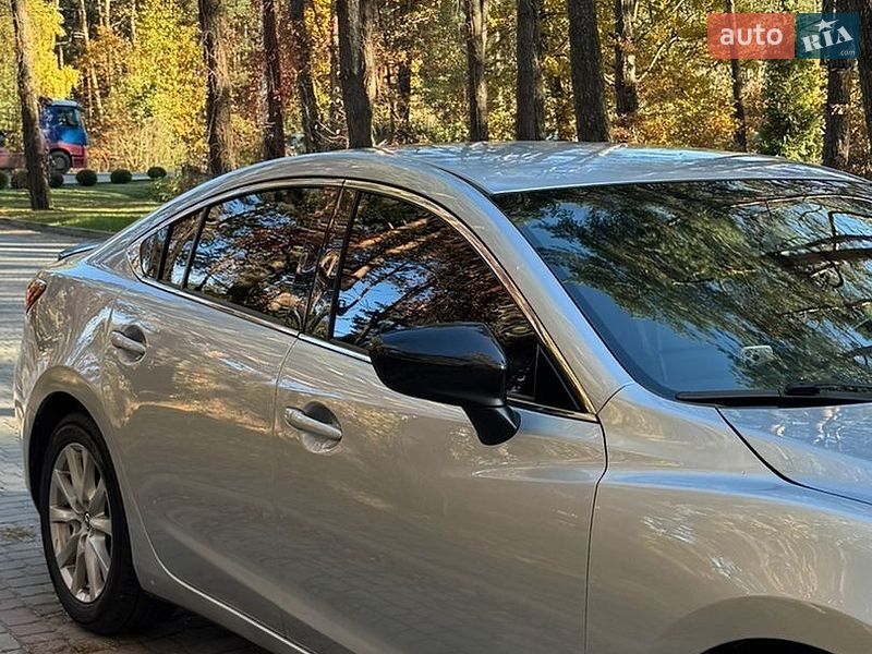 Седан Mazda 6 2015 в Львові