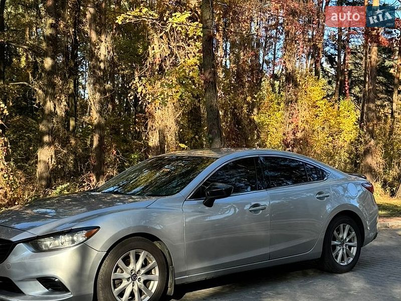 Седан Mazda 6 2015 в Львові