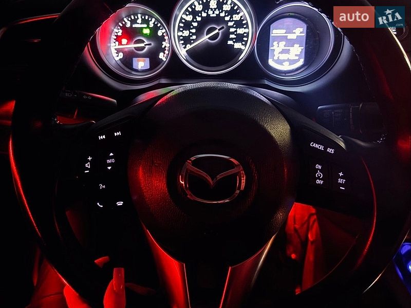 Седан Mazda 6 2015 в Львові