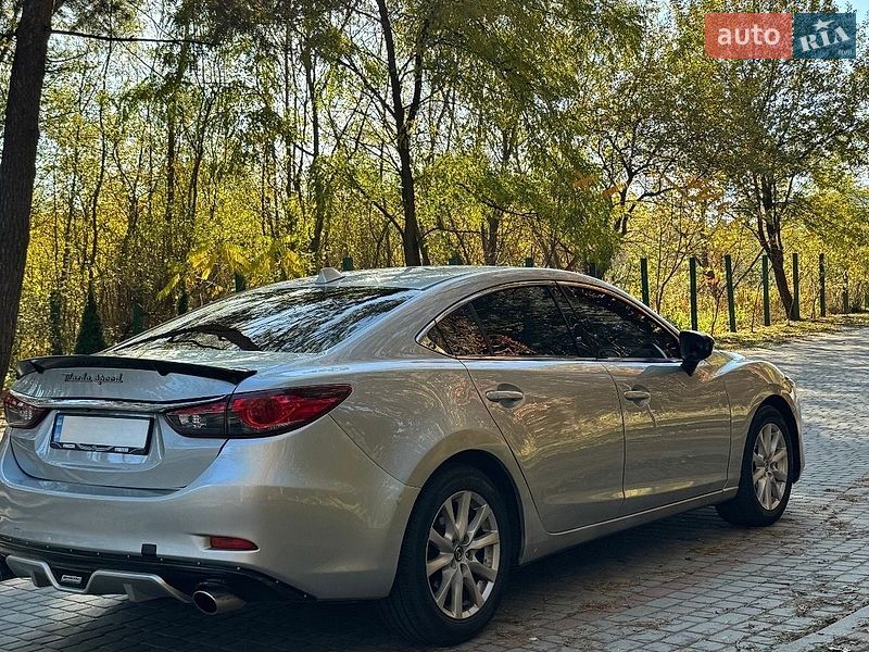 Седан Mazda 6 2015 в Львові