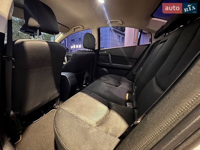 Седан Mazda 6 2011 в Одесі