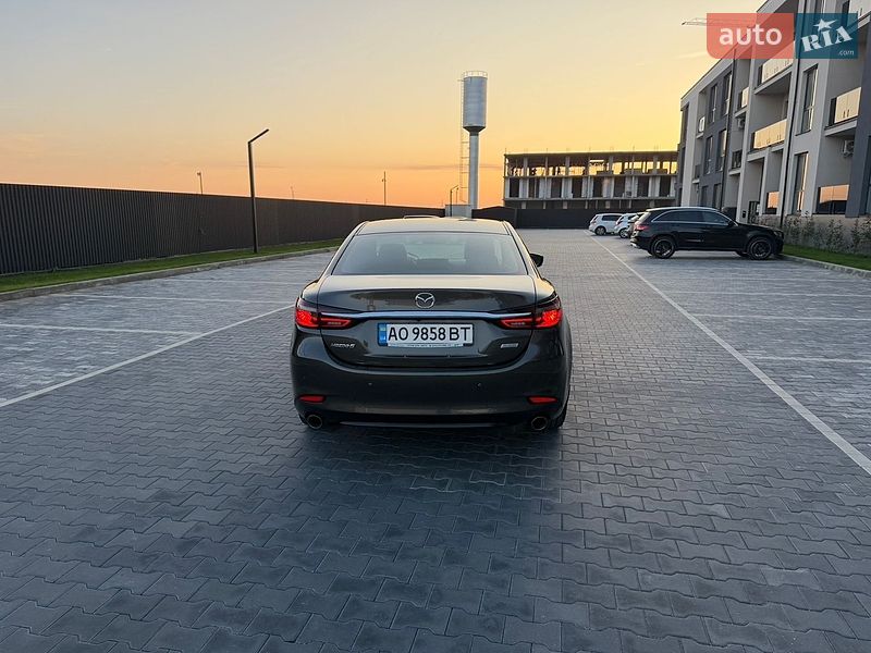Седан Mazda 6 2018 в Ужгороді