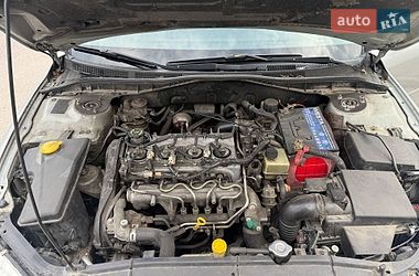Седан Mazda 6 2003 в Днепре