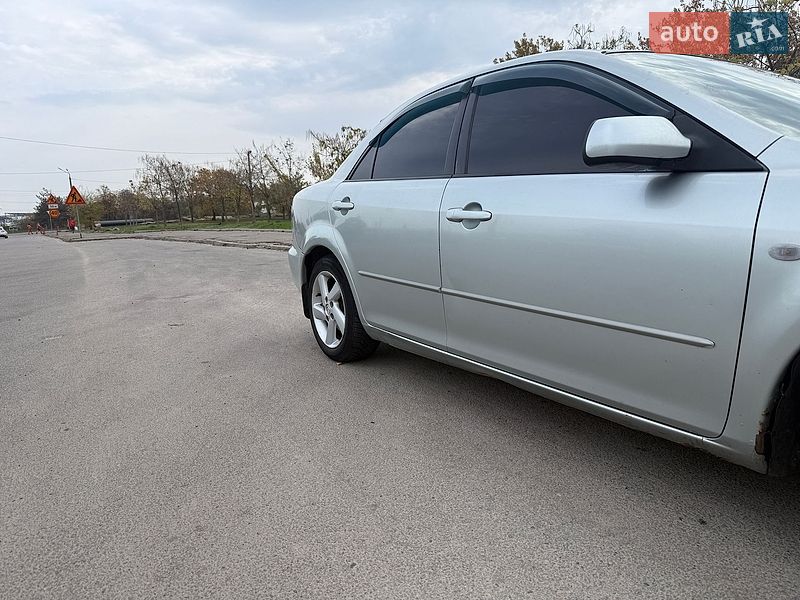 Седан Mazda 6 2003 в Днепре