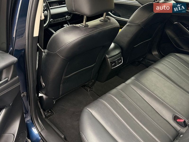 Седан Mazda 6 2018 в Ивано-Франковске