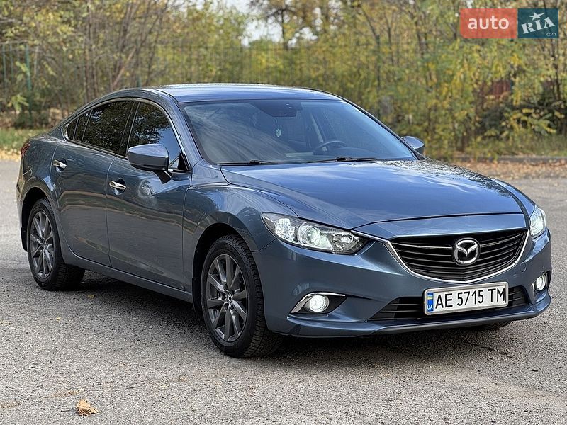 Седан Mazda 6 2016 в Днепре