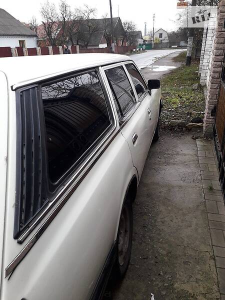 Універсал Mazda 929 1986 в Житомирі