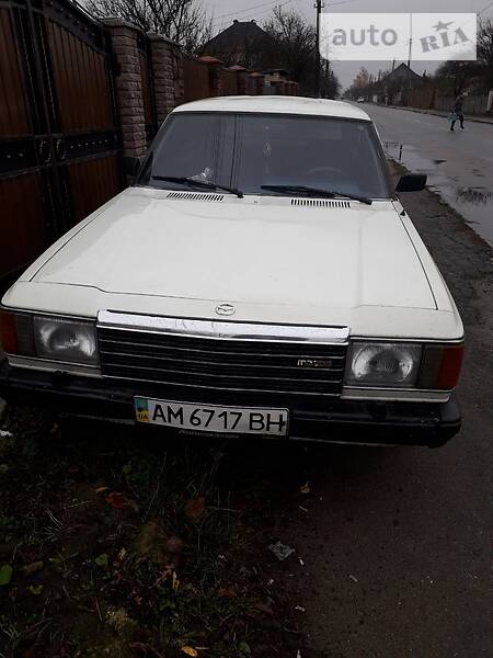 Універсал Mazda 929 1986 в Житомирі
