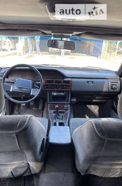 Седан Mazda 929 1988 в 