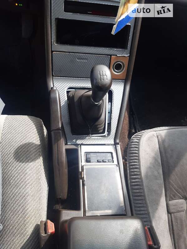 Купе Mazda 929 1983 в Хмельницком