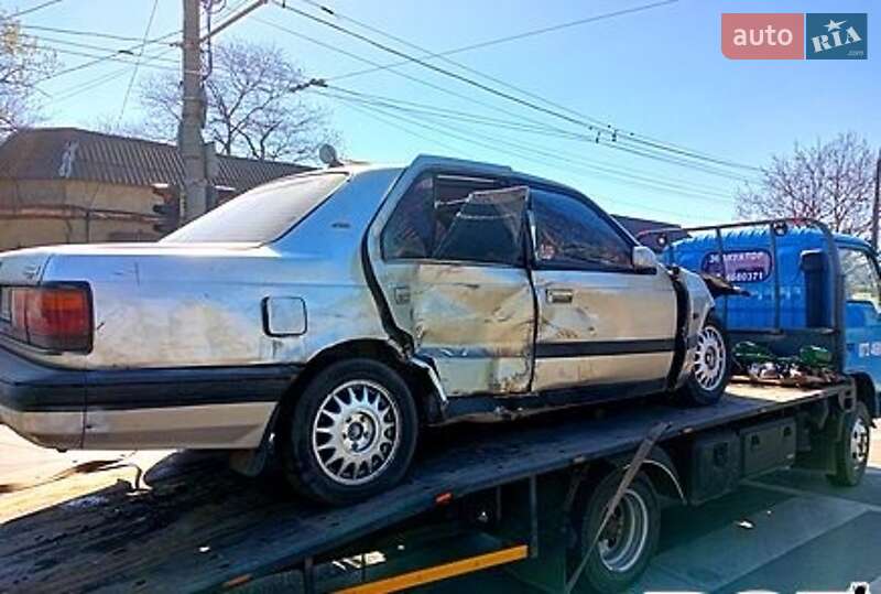 Седан Mazda 929 1991 в Одесі