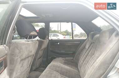 Седан Mazda 929 1989 в 