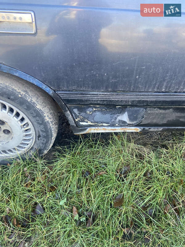 Седан Mazda 929 1988 в Вінниці