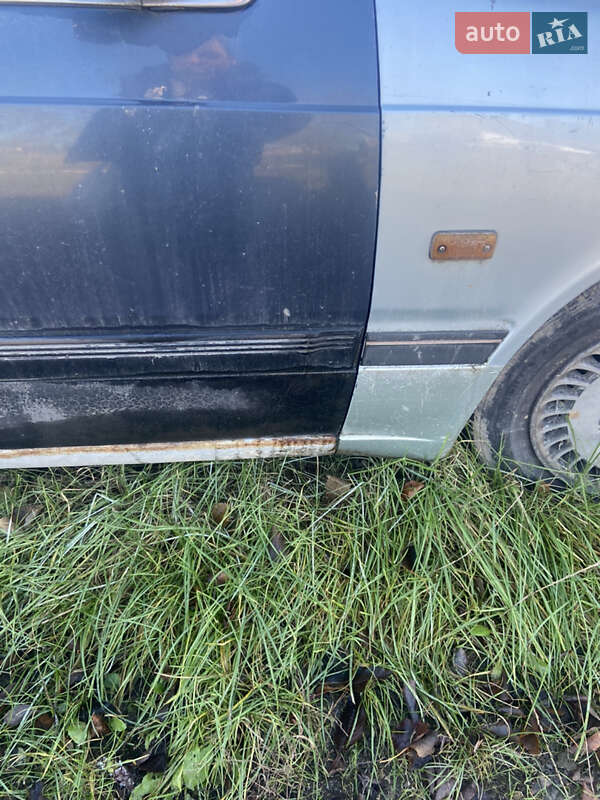 Седан Mazda 929 1988 в Вінниці