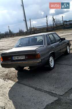 Седан Mazda 929 1988 в 