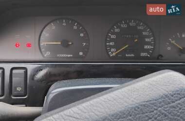 Седан Mazda 929 1989 в Броварах