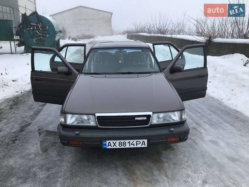 Седан Mazda 929 1989 в Киеве фото 8 Седан Mazda 929 1989 в Киеве