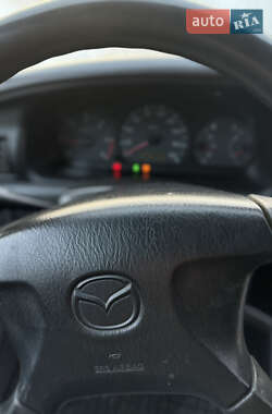 Пикап Mazda B-series 2003 в Межгорье