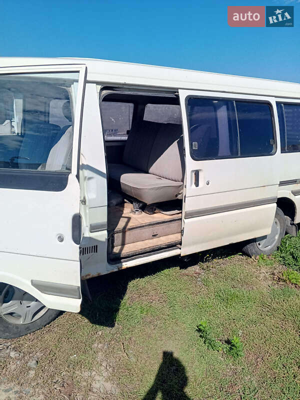 Микроавтобус Mazda Bongo 1993 в Виннице
