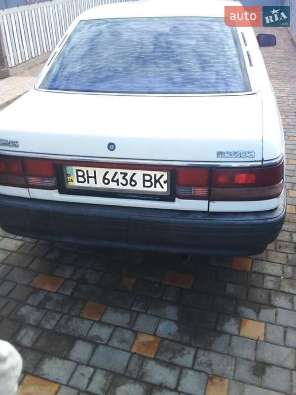 Седан Mazda Capella 1984 в Одесі