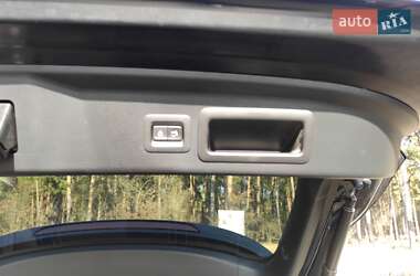 Позашляховик / Кросовер Mazda CX-30 2023 в 
