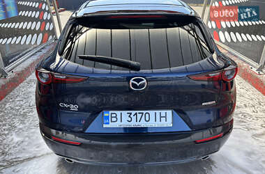 Позашляховик / Кросовер Mazda CX-30 2021 в 