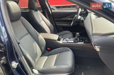 Позашляховик / Кросовер Mazda CX-30 2022 в 