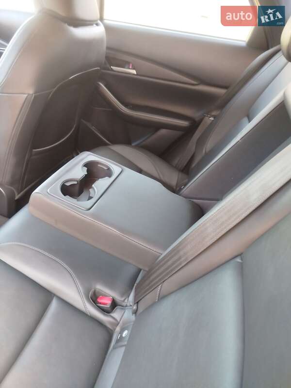Внедорожник / Кроссовер Mazda CX-30 2022 в Черкассах
