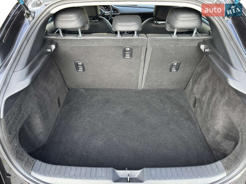 Внедорожник / Кроссовер Mazda CX-30 2023 в Кривом Роге