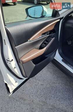 Внедорожник / Кроссовер Mazda CX-30 2020 в 
