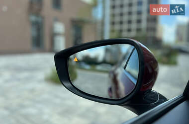 Позашляховик / Кросовер Mazda CX-30 2021 в 