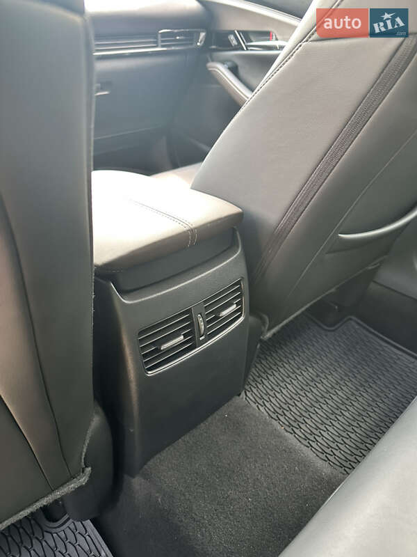 Внедорожник / Кроссовер Mazda CX-30 2021 в Киеве