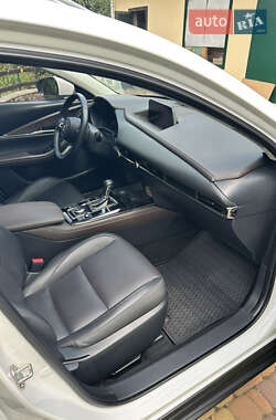 Позашляховик / Кросовер Mazda CX-30 2021 в 