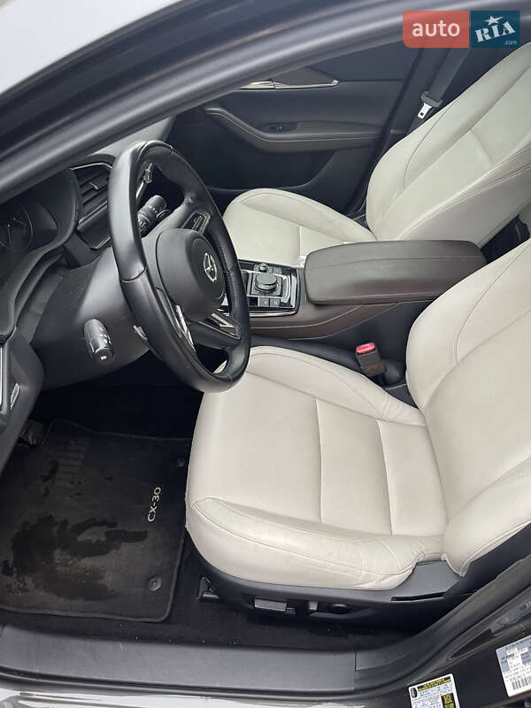 Внедорожник / Кроссовер Mazda CX-30 2022 в Ужгороде