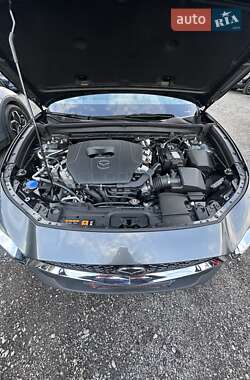Позашляховик / Кросовер Mazda CX-30 2024 в 